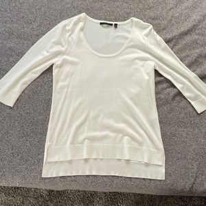 Cream 3/4 sleeve sweater like new